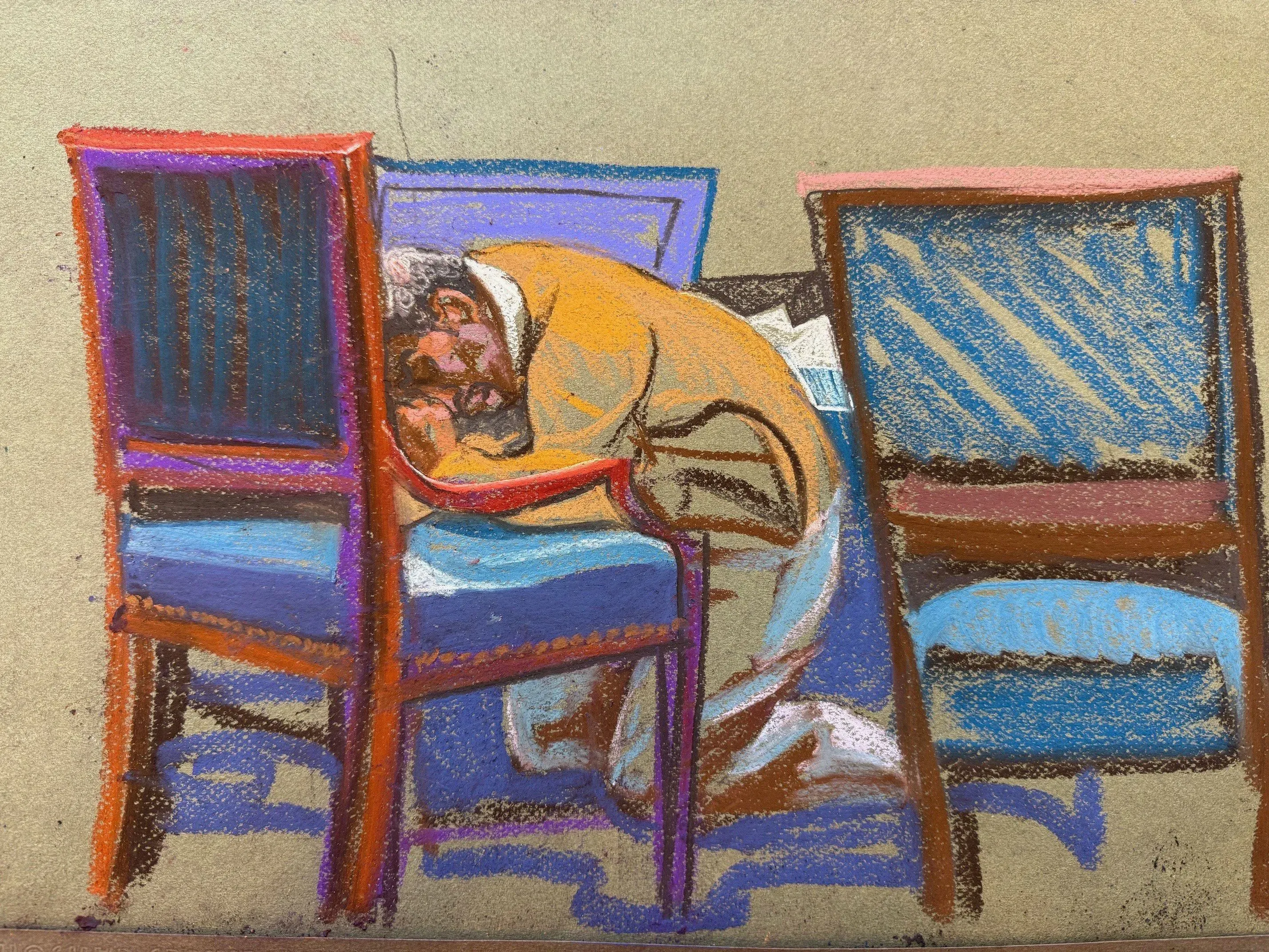 شون "ديدي" كومبس يجلس على الأرض بين كراسي، يبدو عليه الحزن والندم قبل جلسة الحكم عليه بتهم تتعلق بالدعارة.