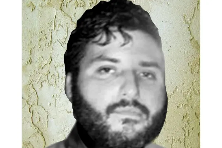 صورة لزعيم كارتل المخدرات المكسيكي نيميسيو روبن أوسيغويرا سيرفانتيس المعروف بـ"إل مينشو"، الذي قُتل خلال عملية اعتقال في خاليسكو.